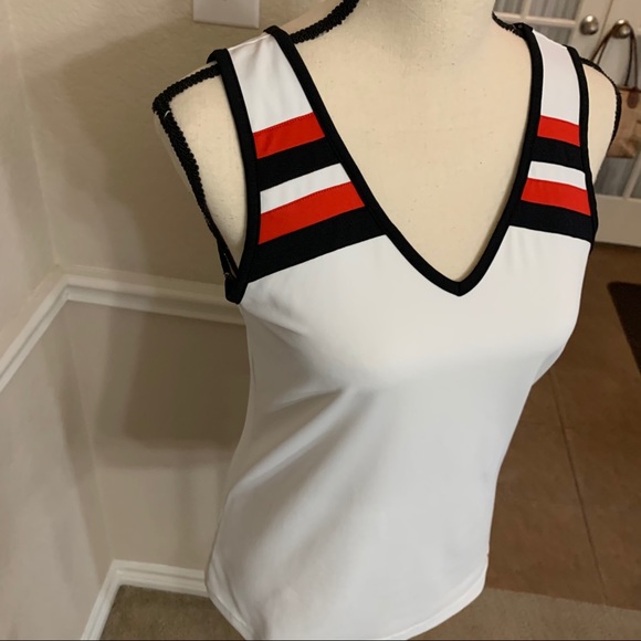 Izod red/black/white athletic sleeveless top - Picture 3 of 6